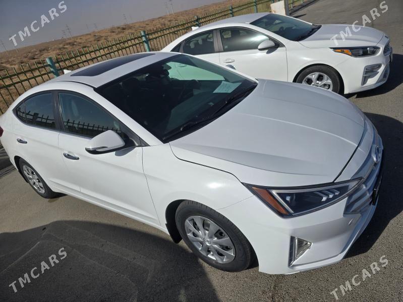 Hyundai Elantra 2020 - 215 000 TMT - Aşgabat - img 4