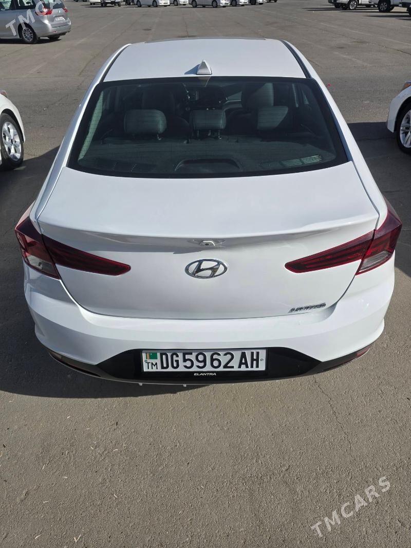 Hyundai Elantra 2020 - 215 000 TMT - Aşgabat - img 1