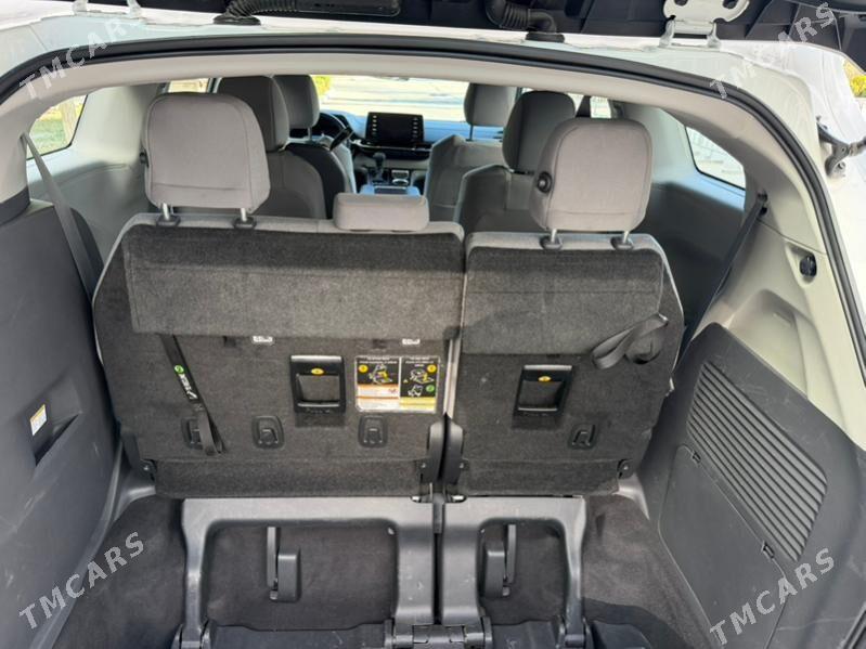 Toyota Sienna 2021 - 460 000 TMT - Ашхабад - img 8