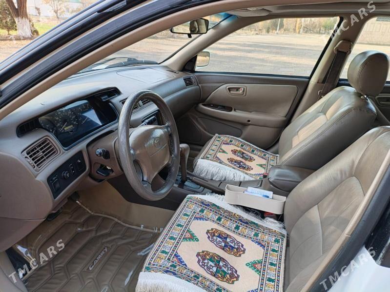 Toyota Camry 1997 - 150 000 TMT - Губадаг - img 6