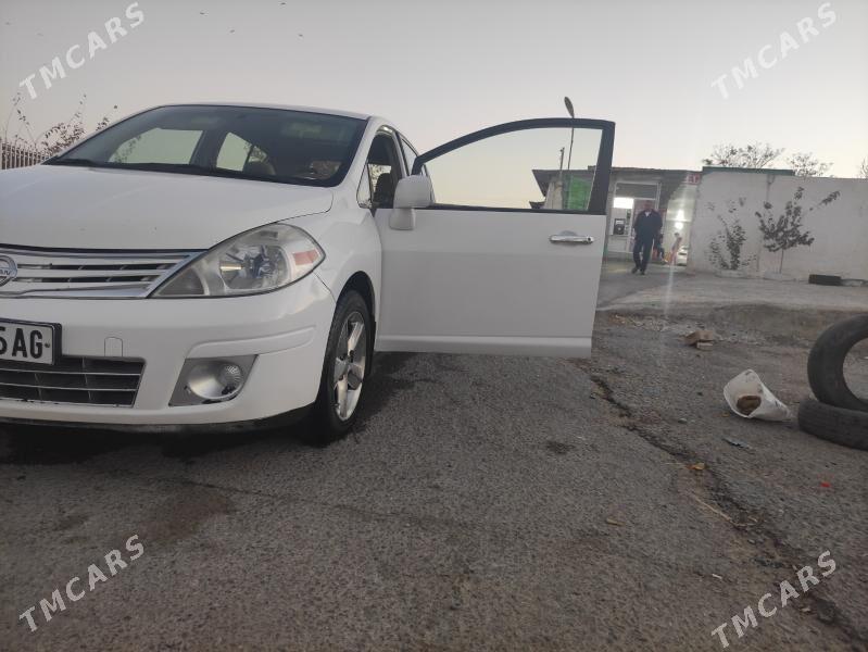 Nissan Versa 2010 - 150 000 TMT - Хитровка - img 3