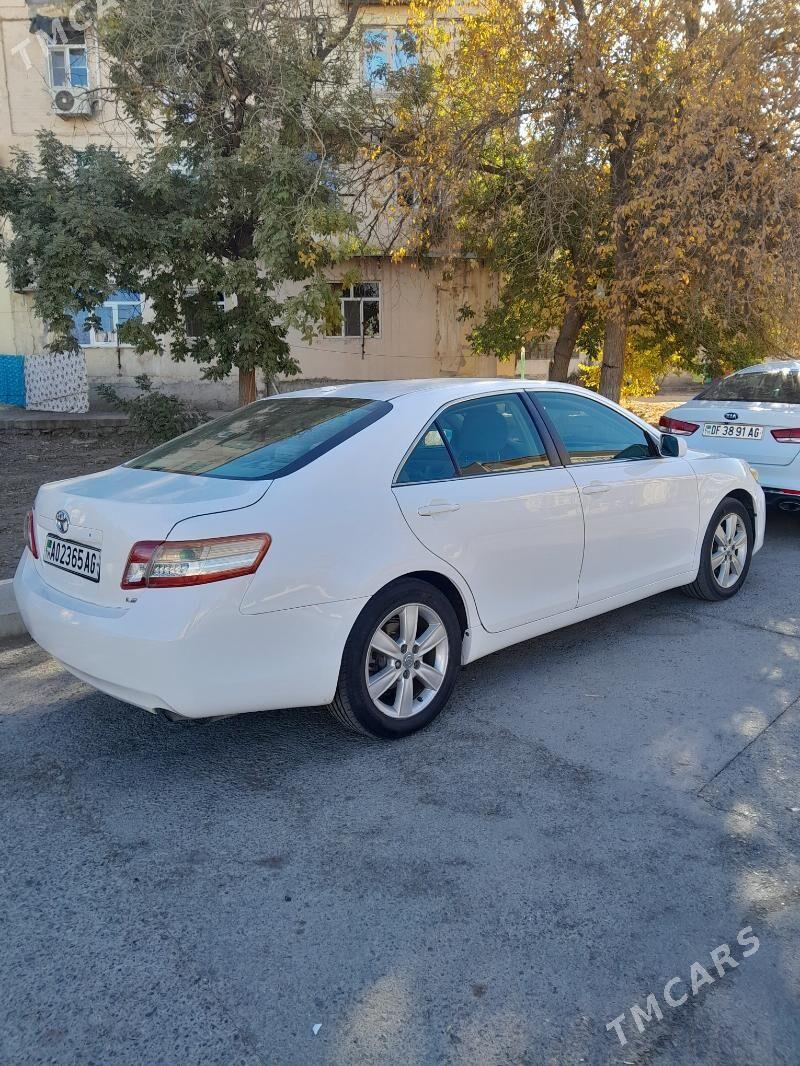Toyota Camry 2009 - 210 000 TMT - 9 мкр - img 3