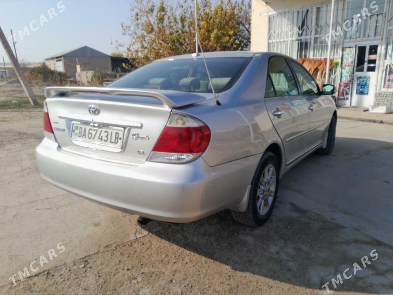 Toyota Camry 2005 - 190 000 TMT - Халач - img 4