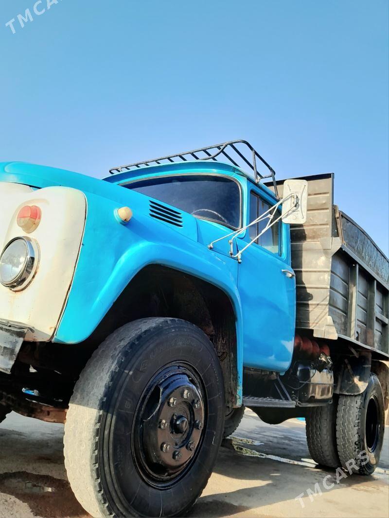 Zil 130 1980 - 53 000 TMT - Tejen - img 1