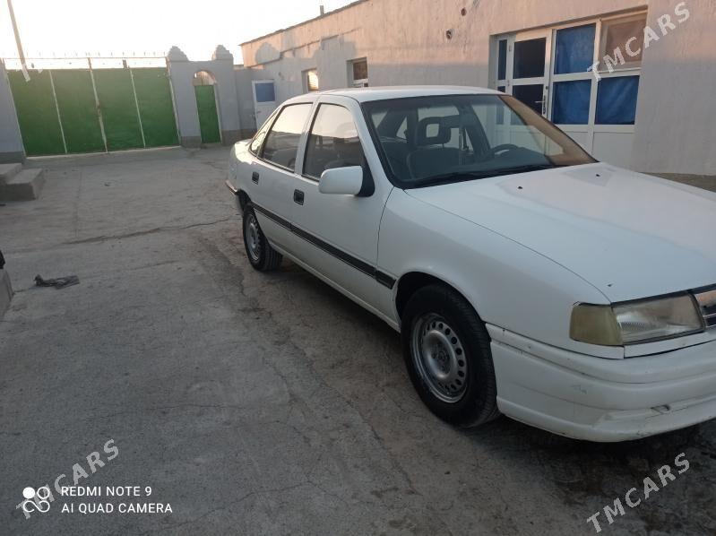 Opel Vectra 1991 - 33 000 TMT - Kaka - img 1