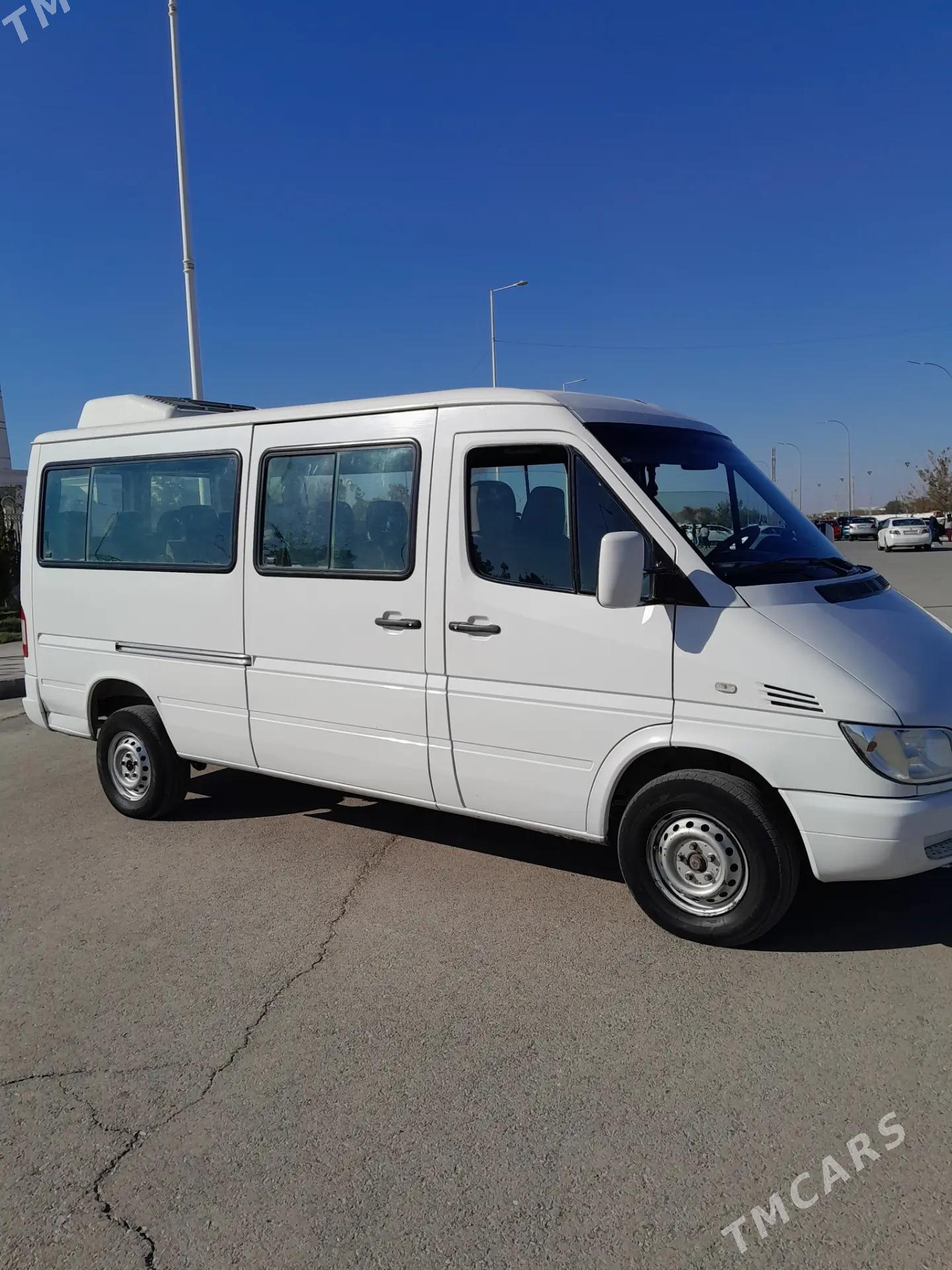 Mercedes-Benz Sprinter 2009 - 240 000 TMT - Daşoguz - img 1