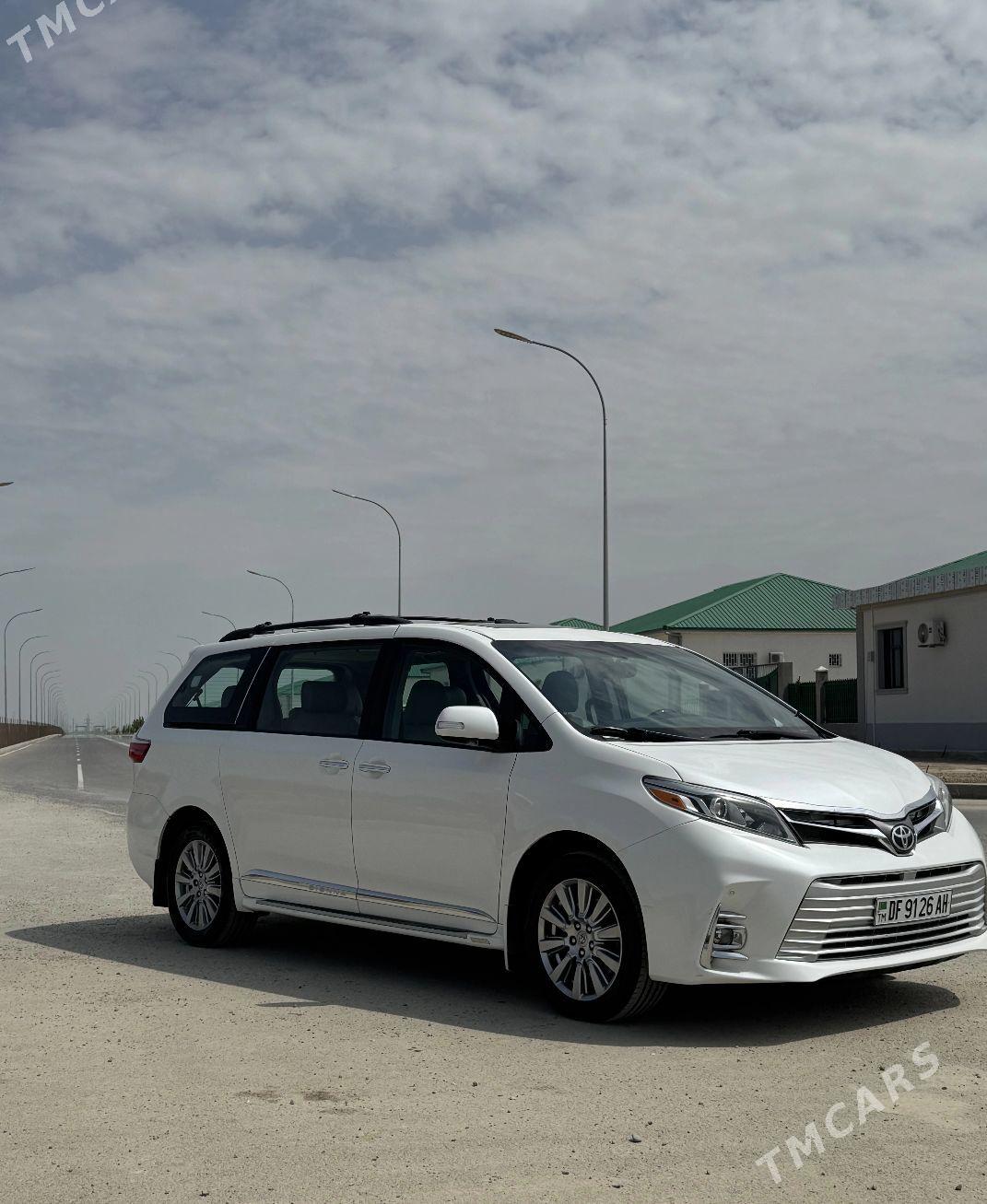 Toyota Sienna 2016 - 420 000 TMT - Aşgabat - img 2