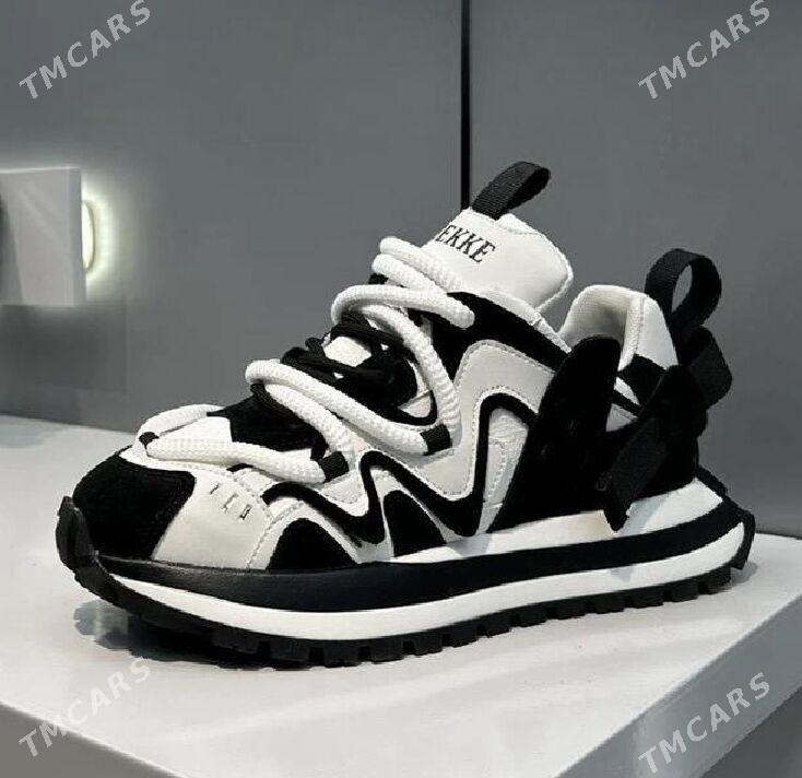 красовки - Türkmenabat - img 1