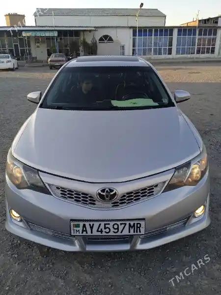 Toyota Camry 2013 - 250 000 TMT - Ýolöten - img 1