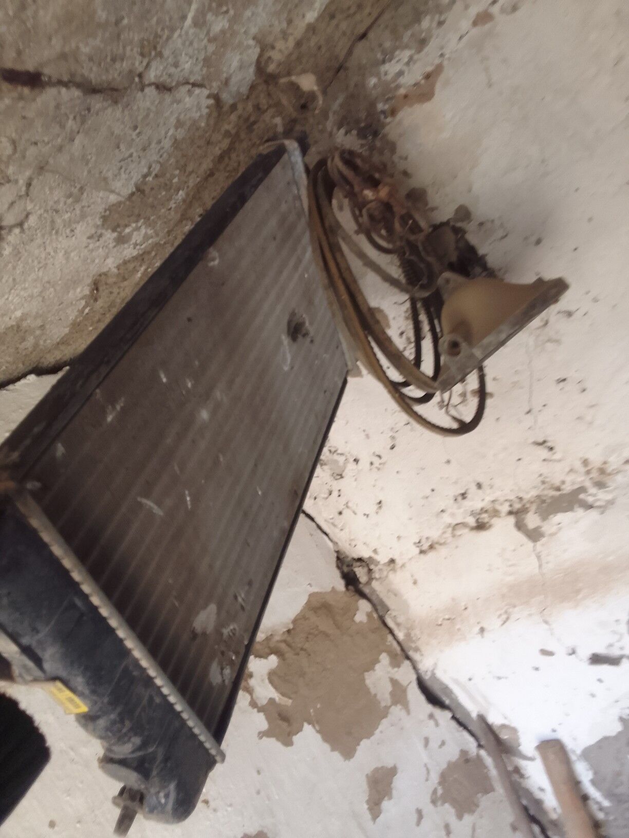 радиятор 350 TMT - Дянев - img 1