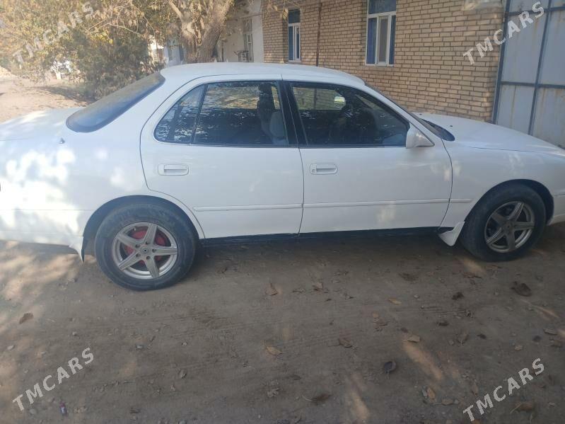 Toyota Camry 1996 - 85 000 TMT - Ходжамбаз - img 2