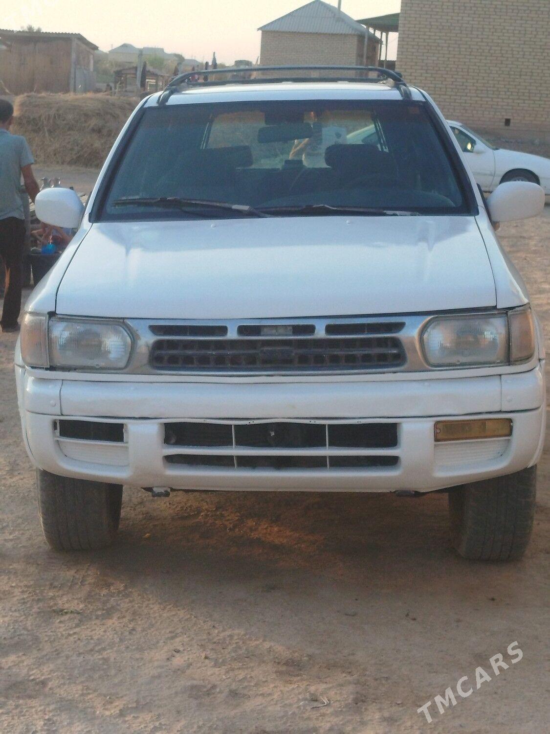 Nissan Pathfinder 1996 - 100 000 TMT - Babadaýhan - img 1