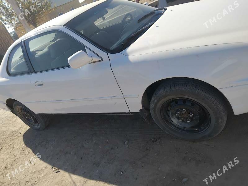 Toyota Camry 1996 - 75 000 TMT - Теджен - img 1