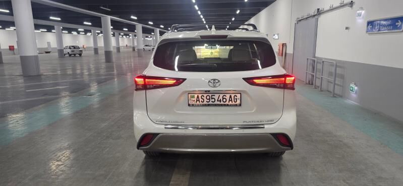 Toyota Highlander 2021 - 707 000 TMT - Ашхабад - img 5