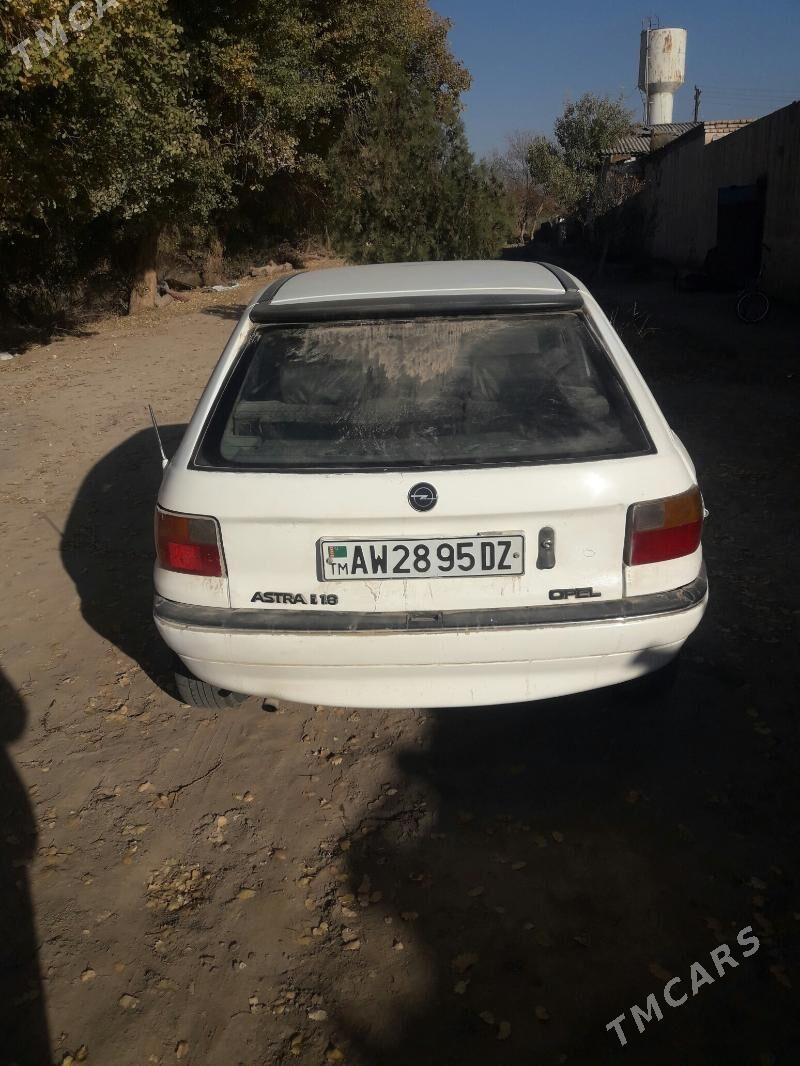 Opel Astra 1992 - 25 000 TMT - Кёнеургенч - img 2