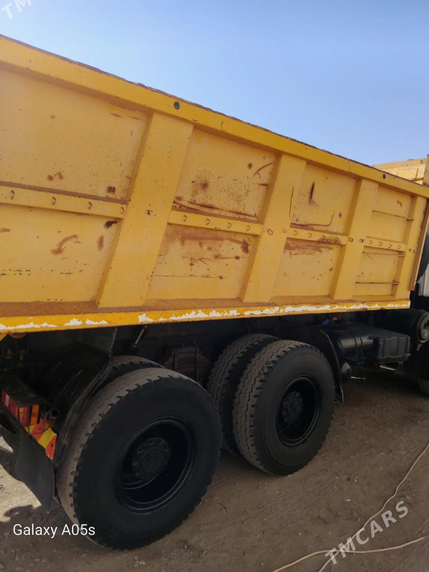 Maz Samosval 2004 - 300 000 TMT - Mary - img 3