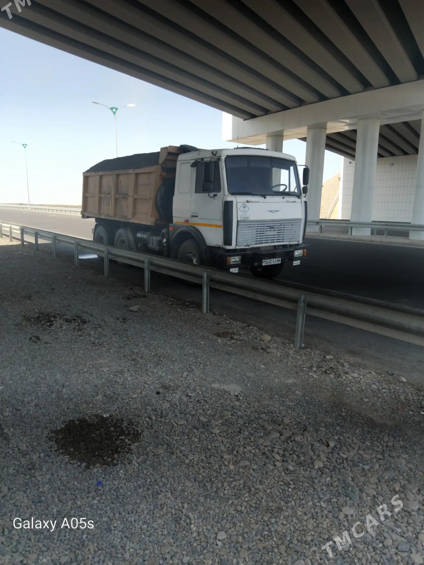 Maz Samosval 2004 - 300 000 TMT - Mary - img 4