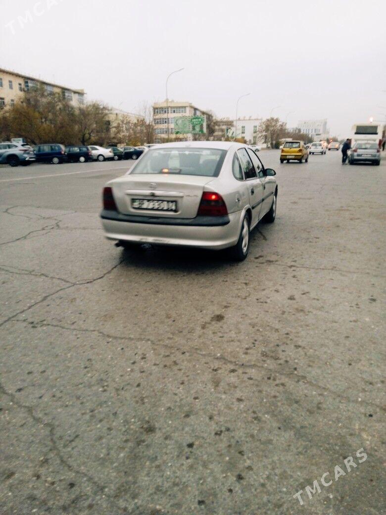 Opel Vectra 1998 - 60 000 TMT - Дашогуз - img 3