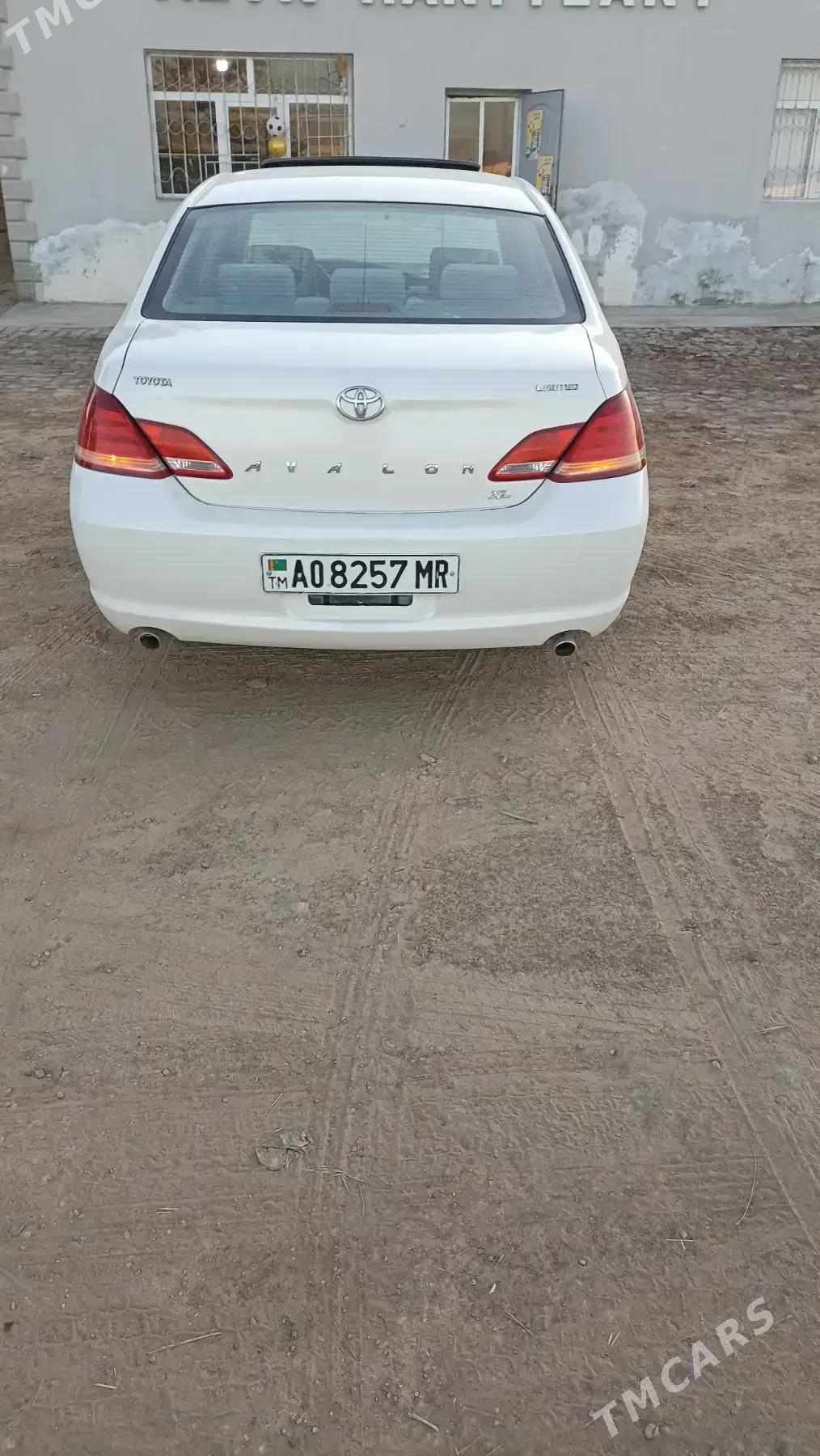 Toyota Avalon 2005 - 160 000 TMT - Туркменгала - img 2