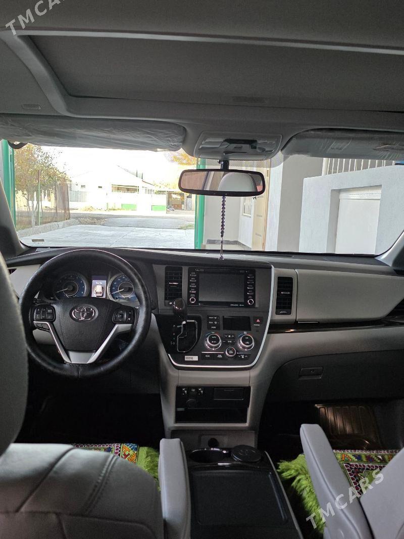 Toyota Sienna 2020 - 797 000 TMT - Aşgabat - img 7