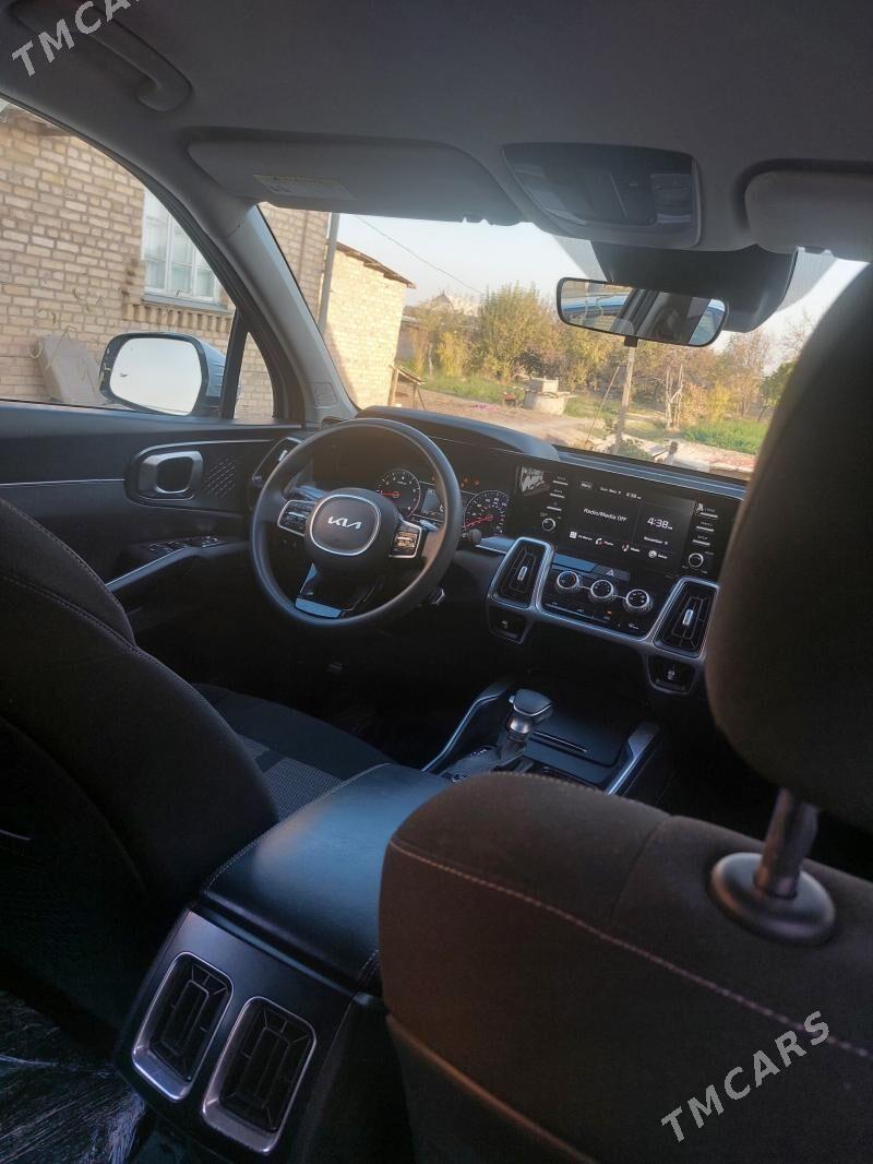 Kia Sorento 2022 - 320 000 TMT - Мары - img 6