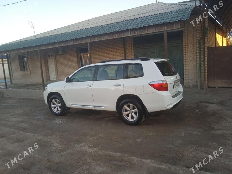 Toyota Highlander 2008 - 260 000 TMT - Дашогуз - img 7