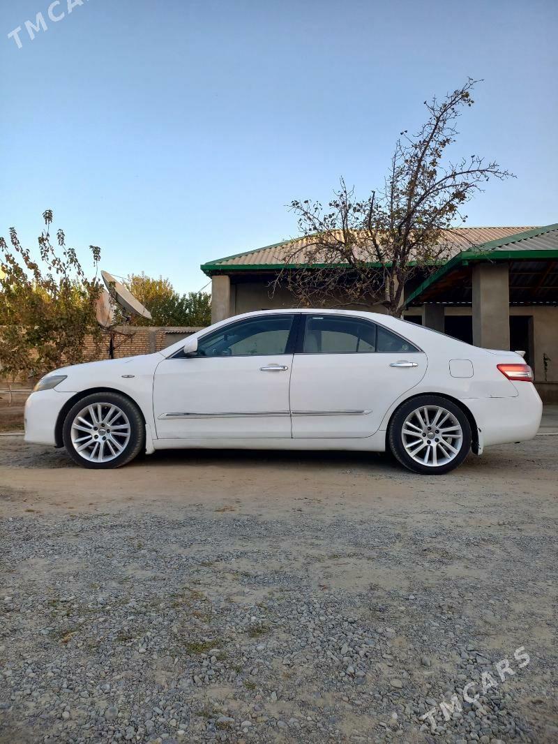 Toyota Camry 2010 - 155 000 TMT - Gökje - img 3