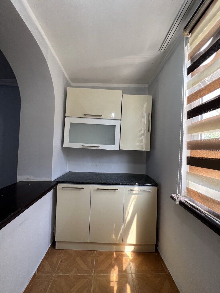 30 мкр 2 этаж 1 в 2 комн - 30 mkr - img 4