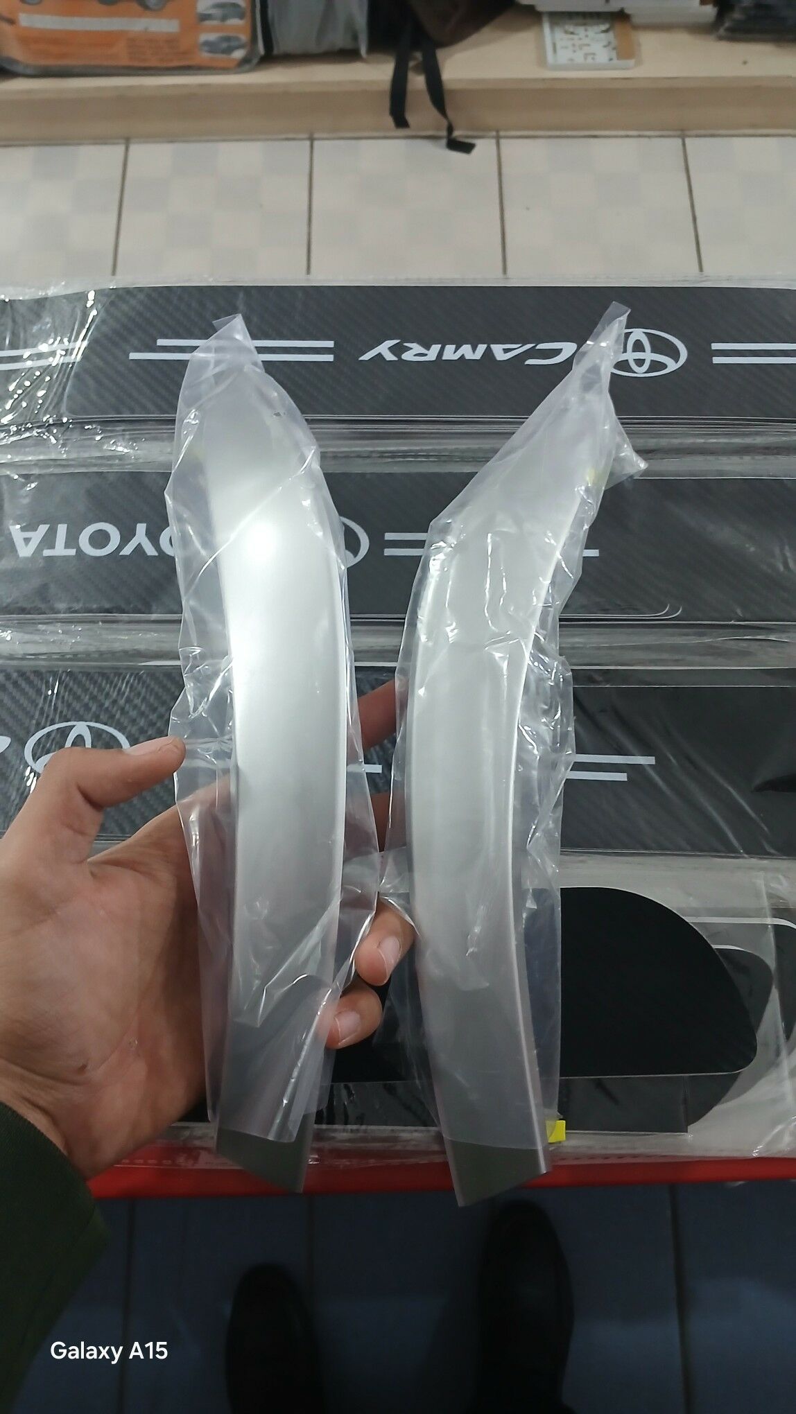 KAROLLA 2008 2012 STOYKASY 300 TMT - Mary - img 1