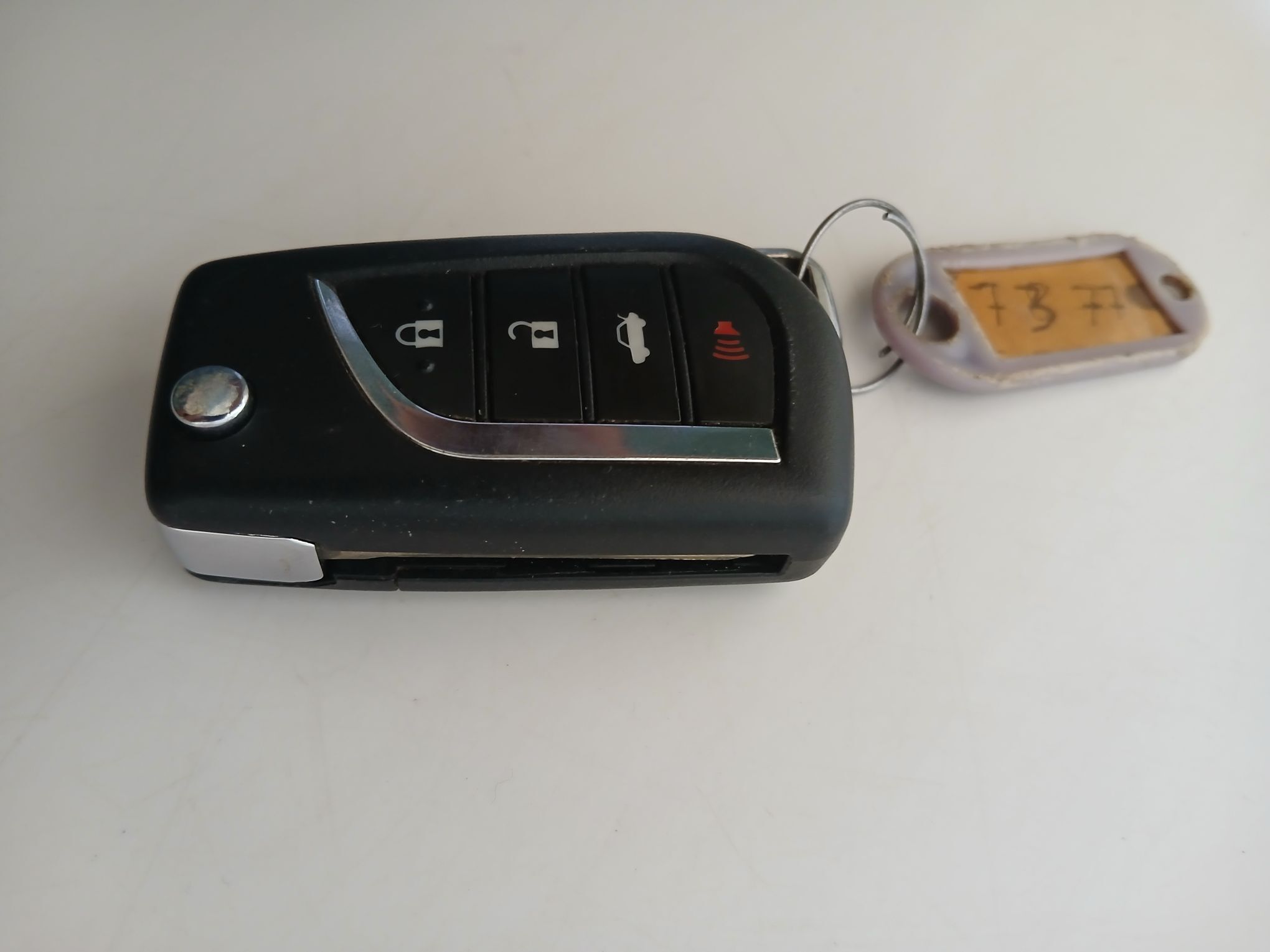 AÇAR TOYOTA CAMRY 300 TMT - Mary - img 3