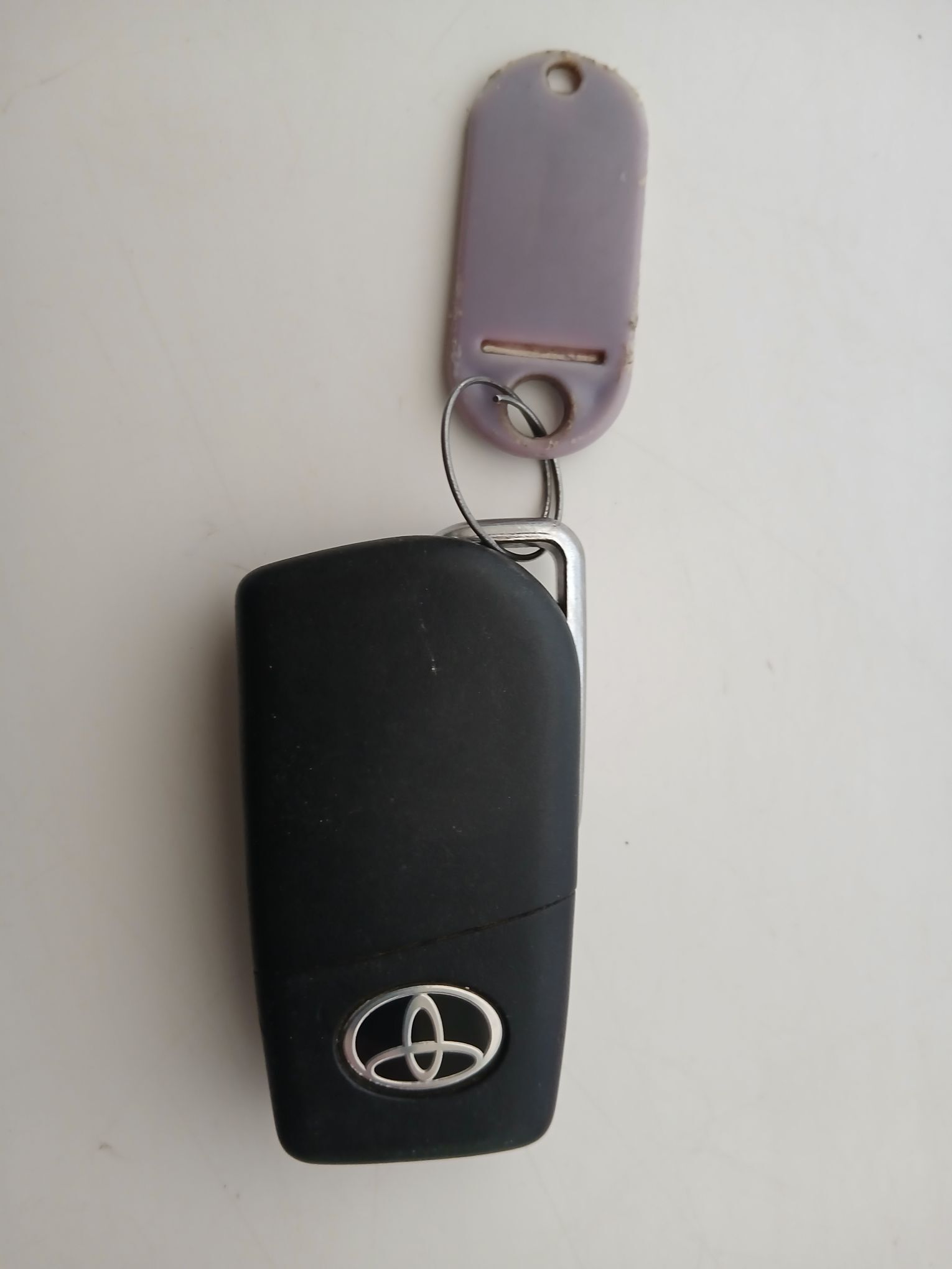 AÇAR TOYOTA CAMRY 300 TMT - Mary - img 2