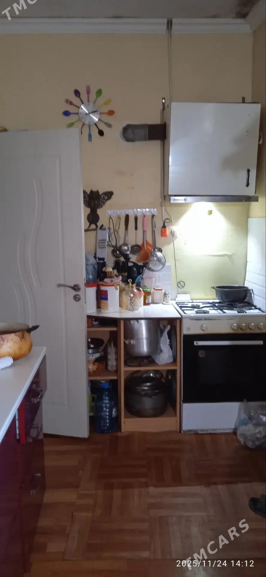 Buzmeyin Tomatny 1etaj 2komn - Бузмеин - img 6