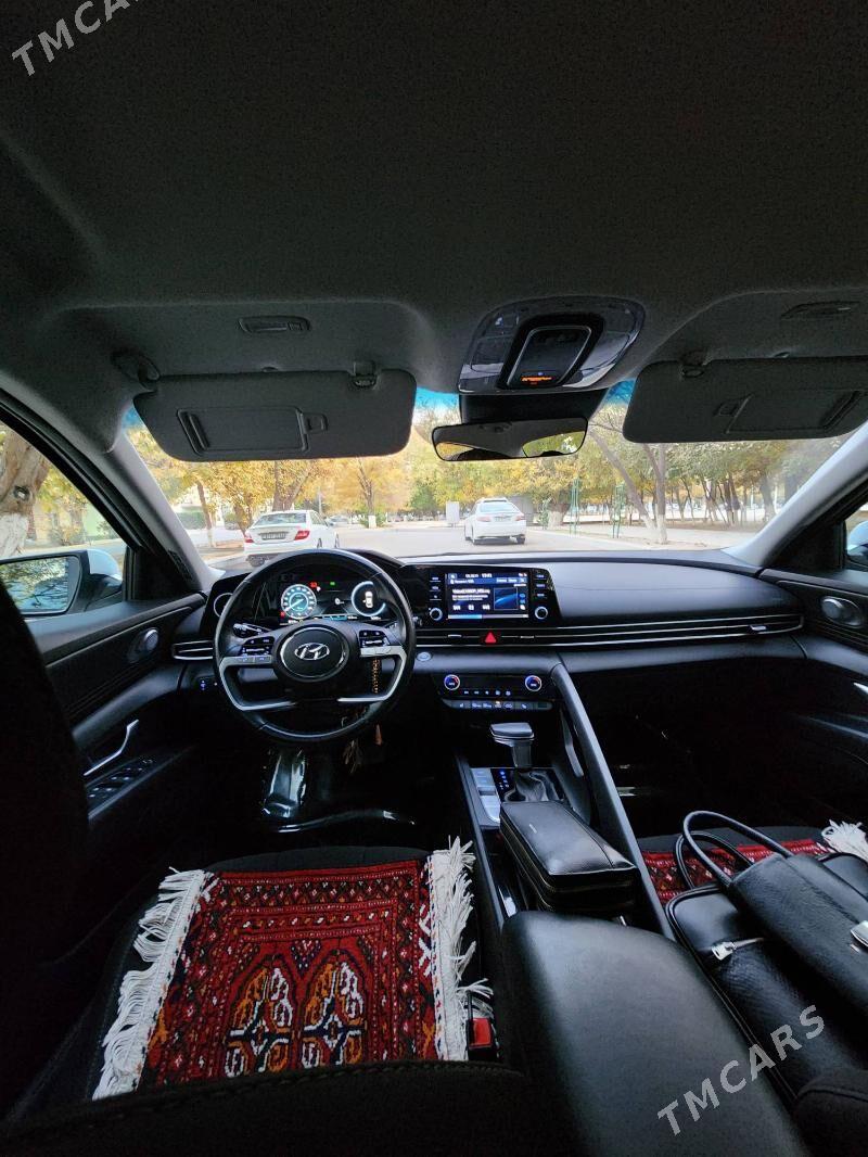 Hyundai Elantra 2021 - 250 000 TMT - Ашхабад - img 5