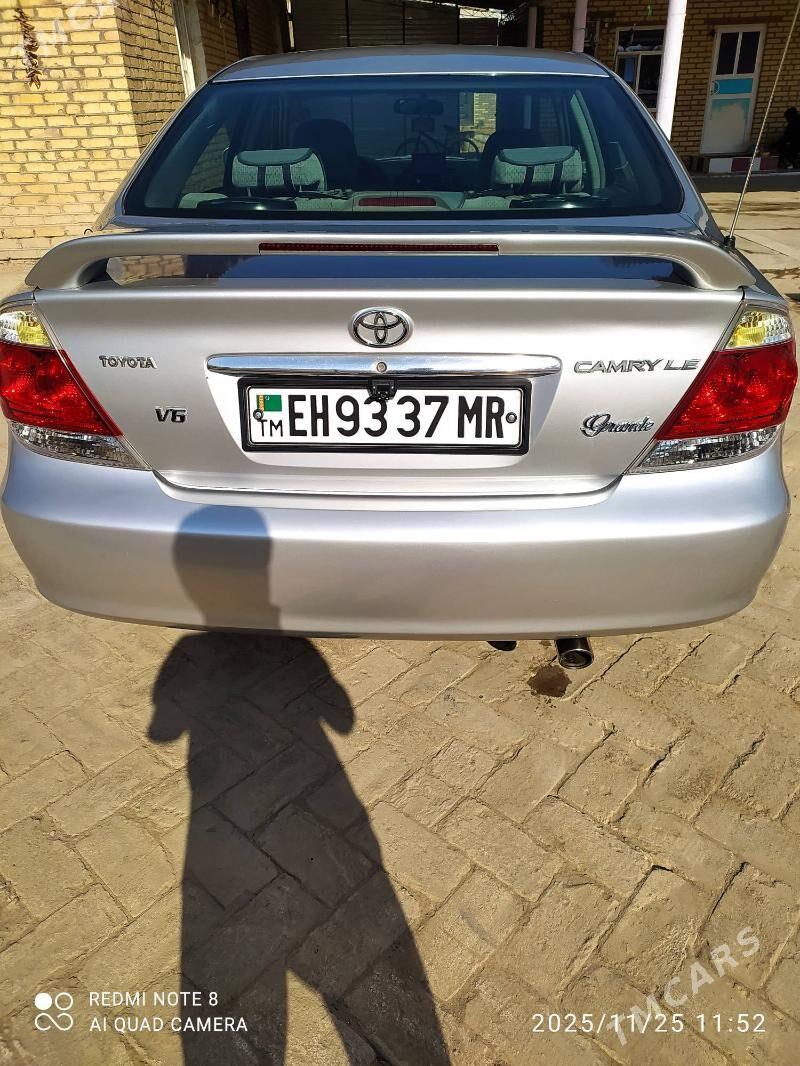 Toyota Camry 2003 - 170 000 TMT - Байрамали - img 4