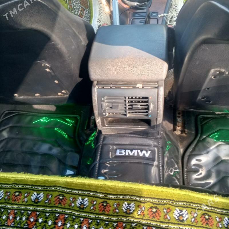 BMW E39 2002 - 110 000 TMT - Туркменбаши - img 7