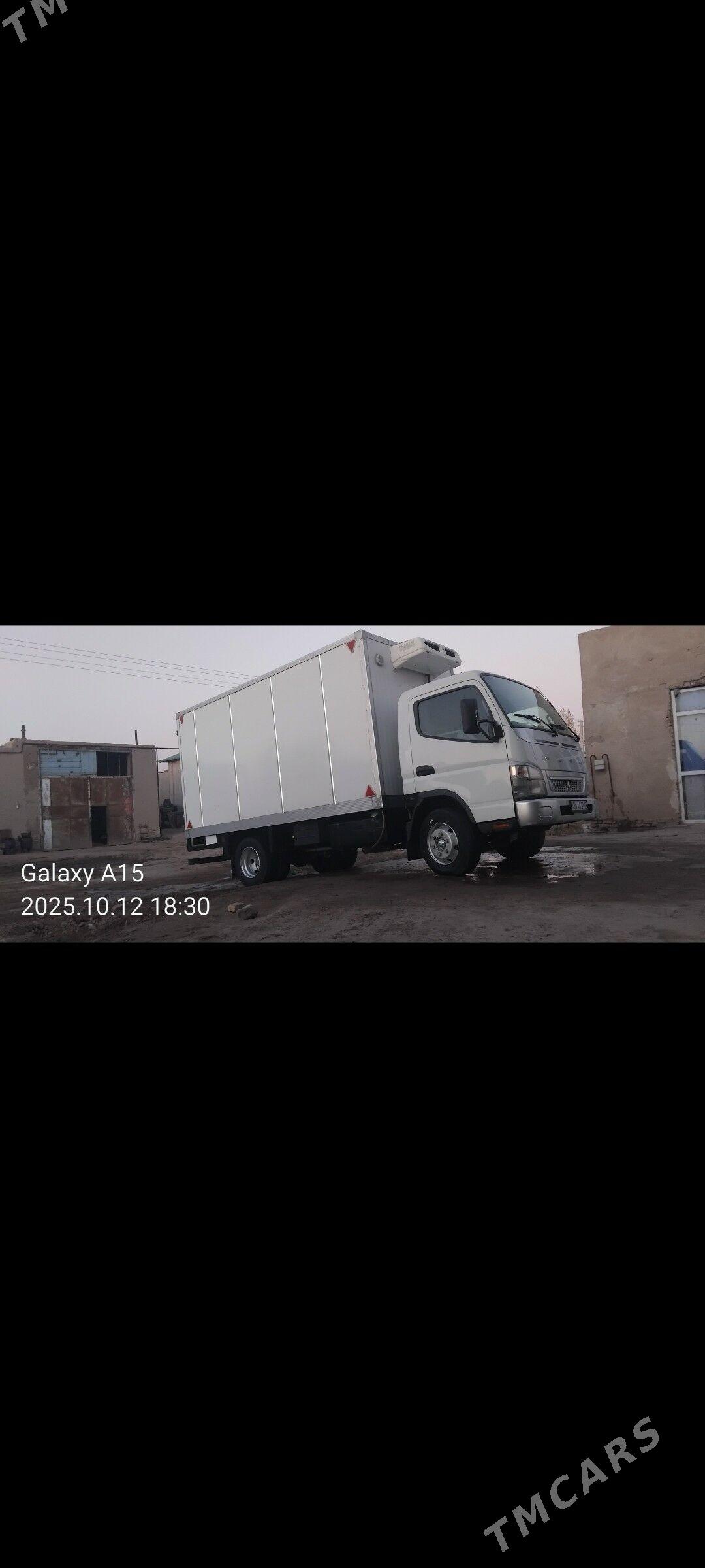 Mitsubishi Canter 2014 - 400 000 TMT - Гурбансолтан Едже - img 5