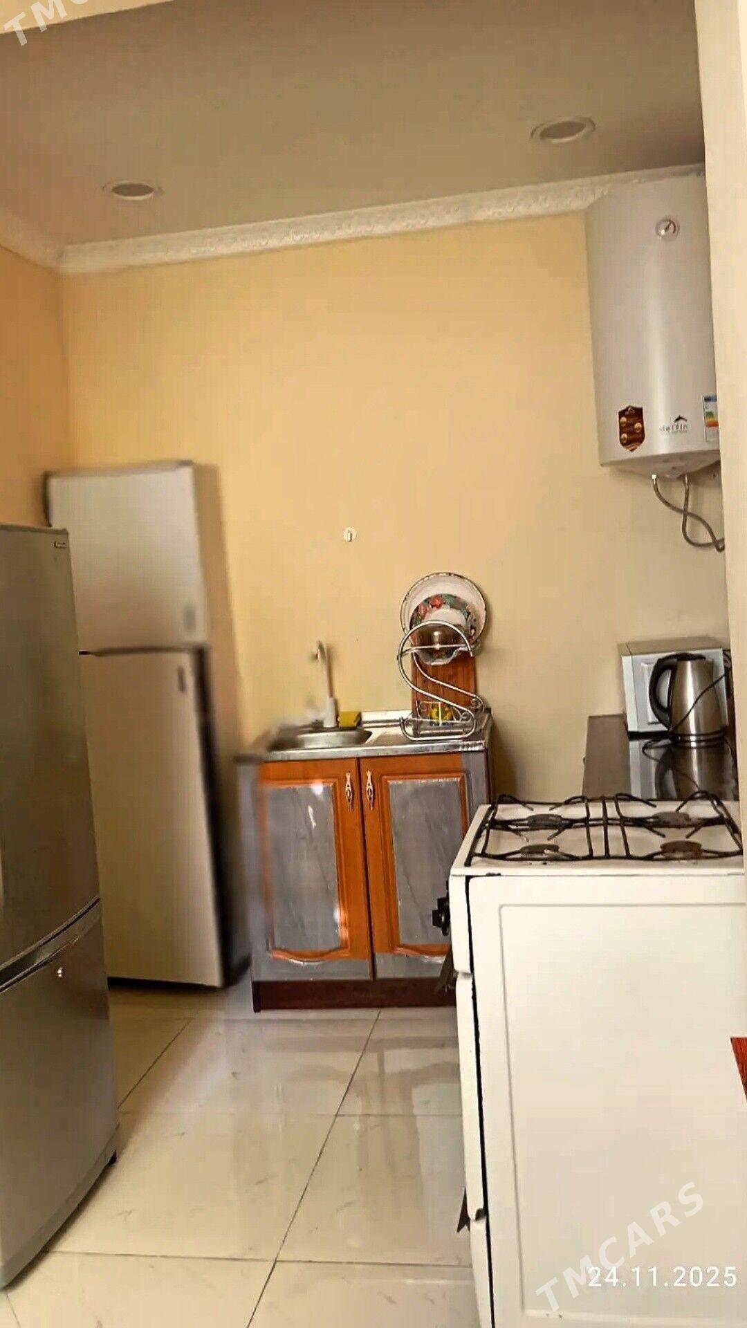 АРЕНДА СРОЧНО 2 КОМ 1ЭТАЖ - Ким район - img 4