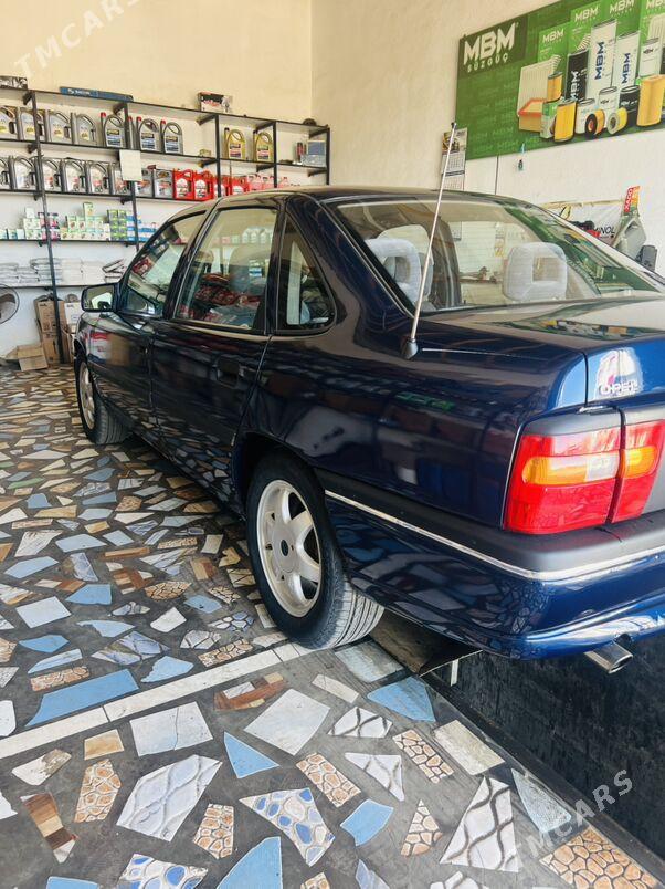 Opel Vectra 1995 - 50 000 TMT - Gubadag - img 2