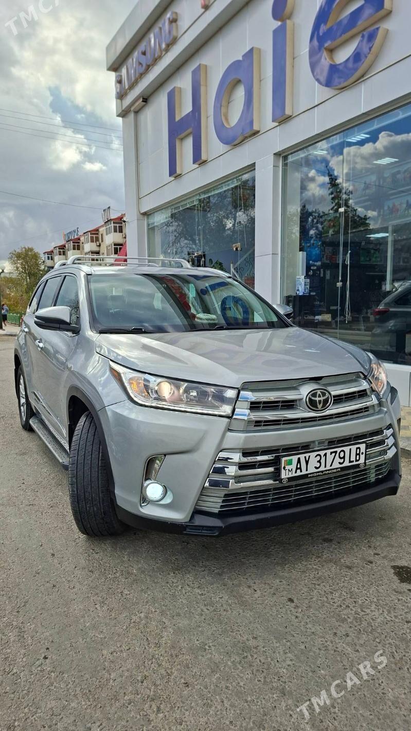 Toyota Highlander 2018 - 480 000 TMT - Туркменабат - img 2