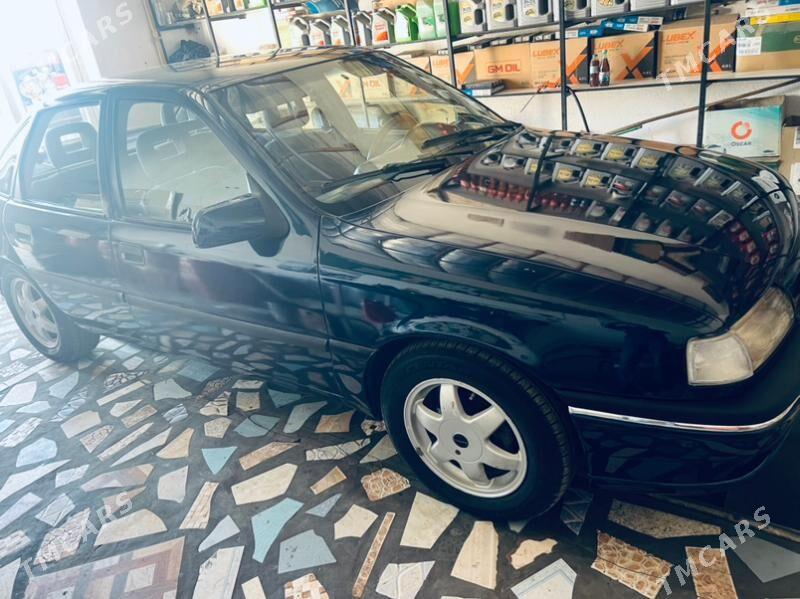 Opel Vectra 1995 - 50 000 TMT - Gubadag - img 8