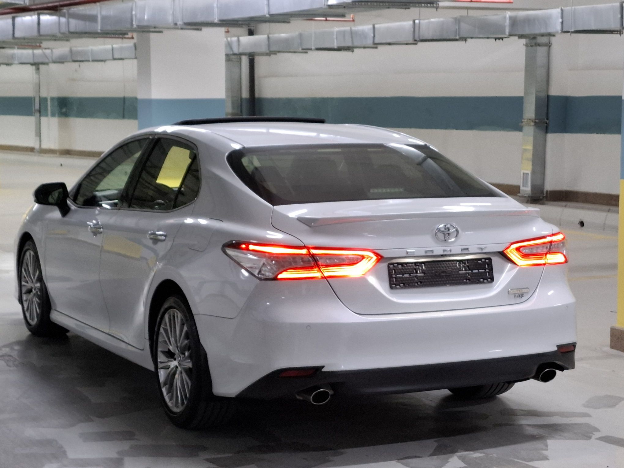 Toyota Camry 2018 - 460 000 TMT - Aşgabat - img 4