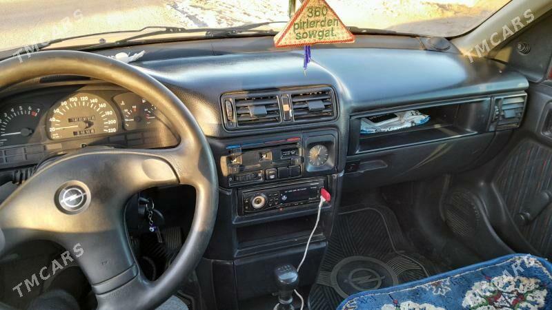 Opel Vectra 1992 - 30 000 TMT - Болдумсаз - img 5