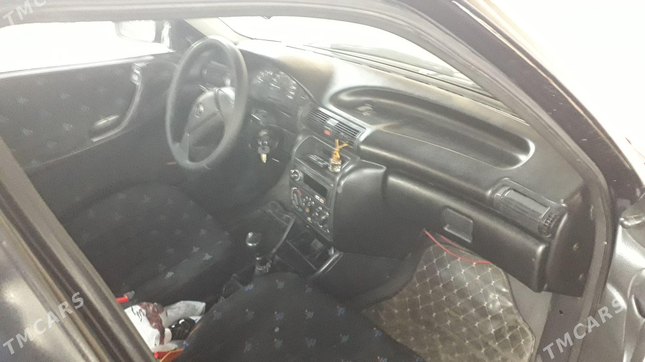 Opel Astra 1993 - 35 000 TMT - Губадаг - img 2