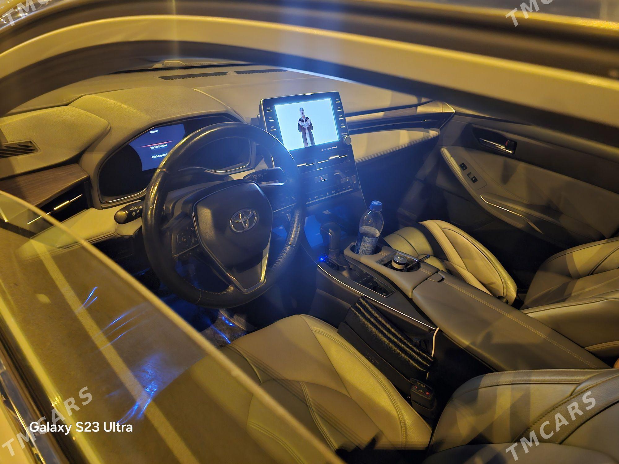 Toyota Avalon 2019 - 425 000 TMT - 30 мкр - img 3