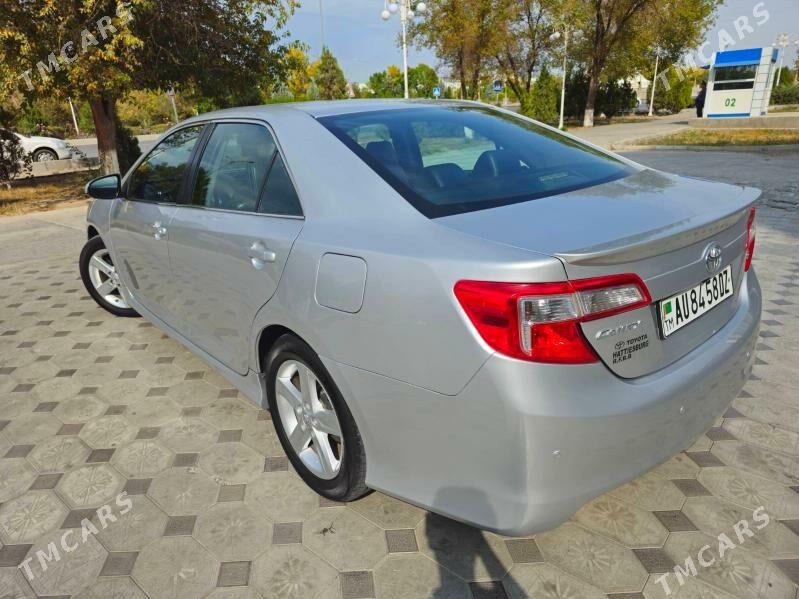 Toyota Camry 2012 - 235 000 TMT - Daşoguz - img 4