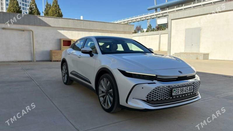 Toyota Crown 2023 - 741 000 TMT - Ашхабад - img 4