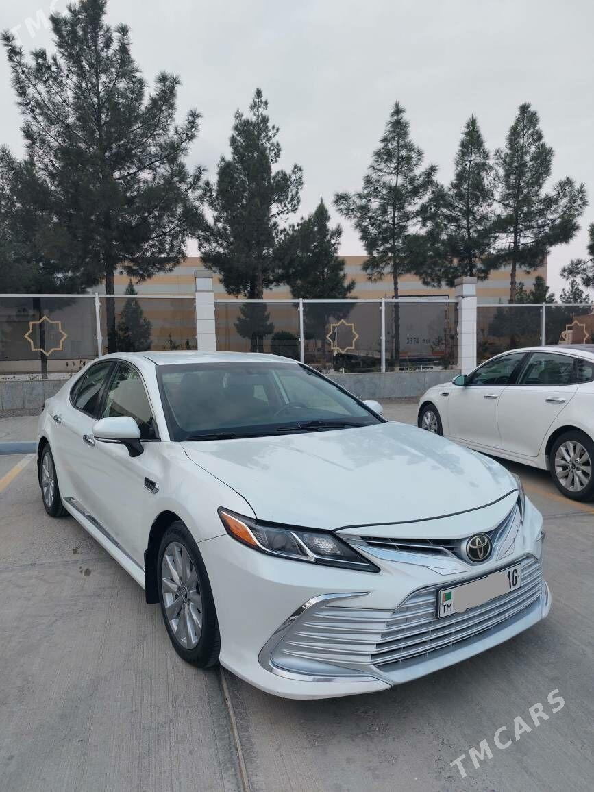 Toyota Camry 2018 - 255 000 TMT - Ашхабад - img 2