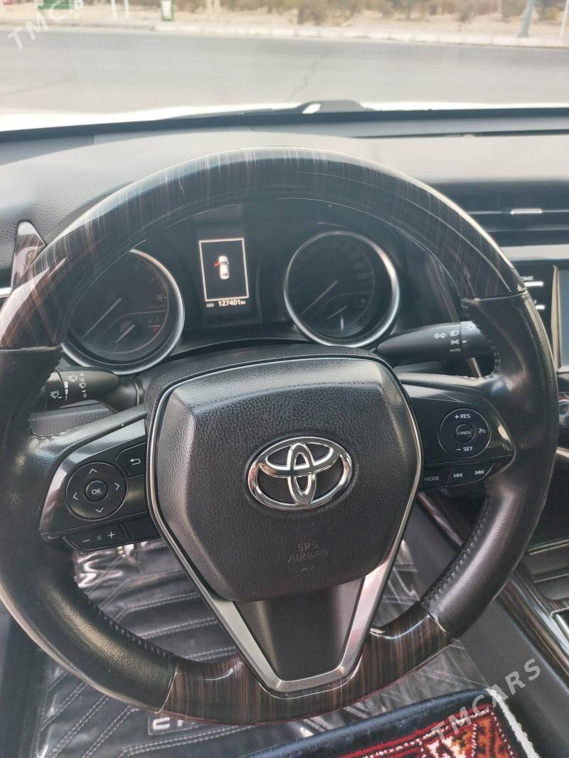 Toyota Camry 2018 - 255 000 TMT - Ашхабад - img 7