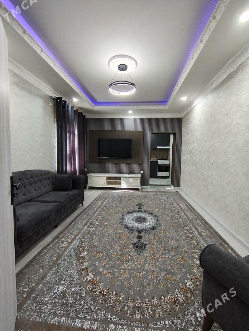 30mkr english teke bazaryň ýan - 30 мкр - img 8