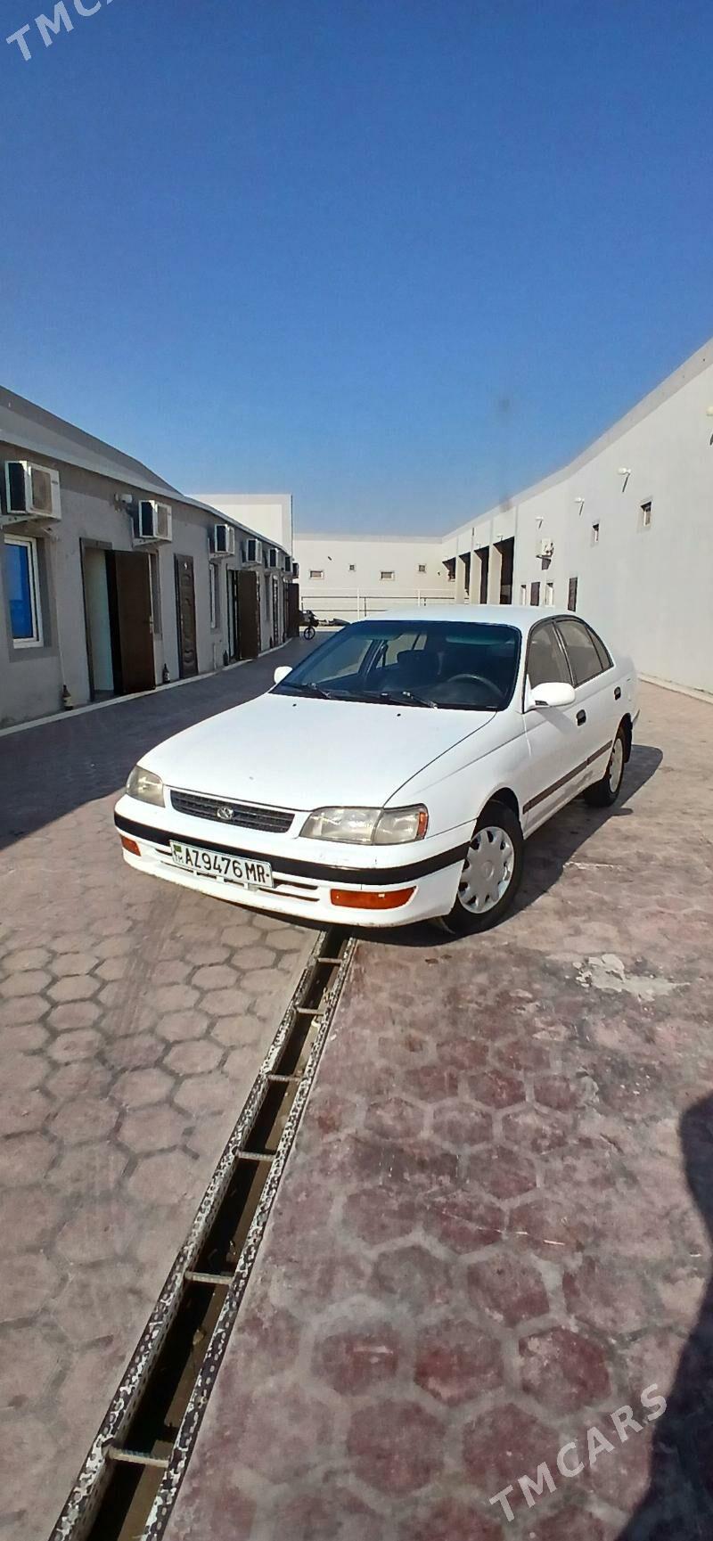 Toyota Corona 1994 - 67 000 TMT - Мары - img 1